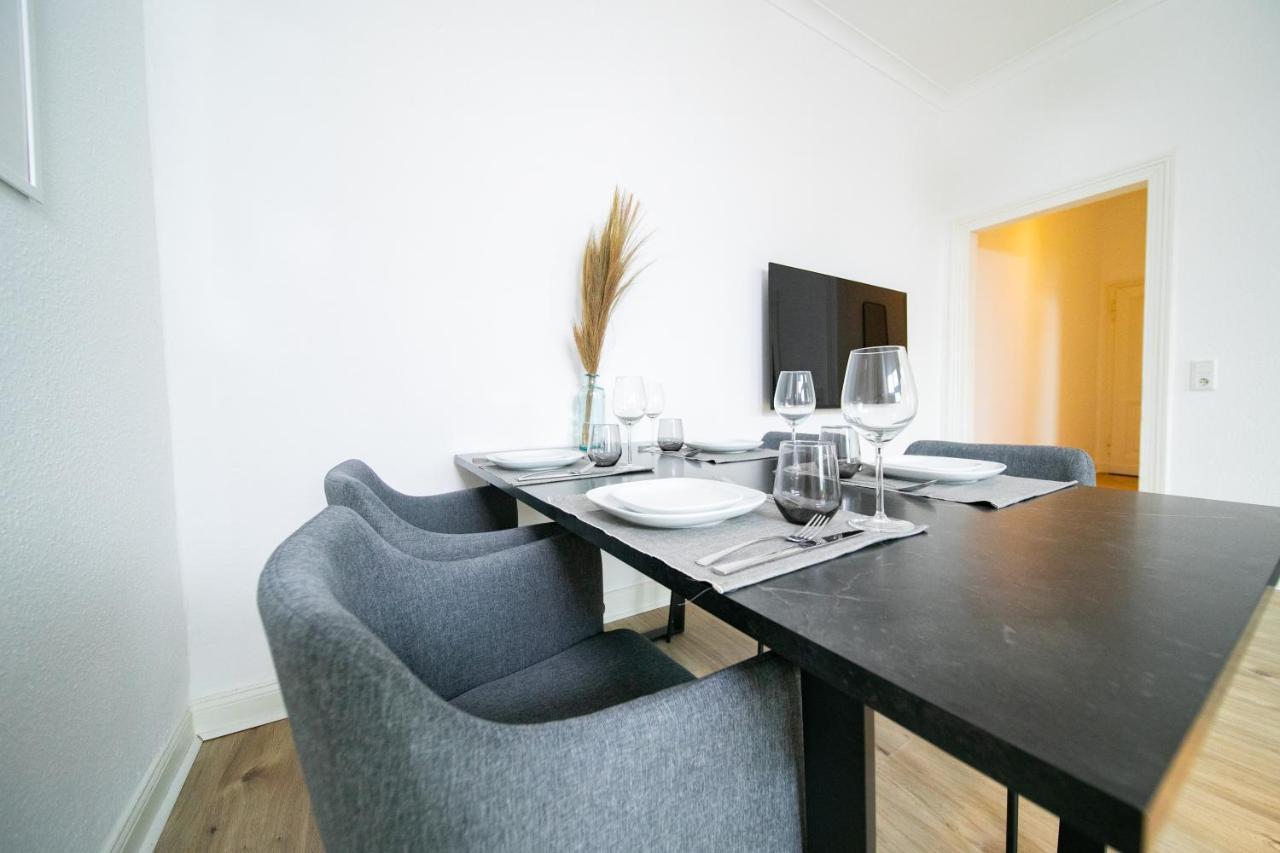Favorite Stays - Suite And More - Kitchen Neuss Exterior foto