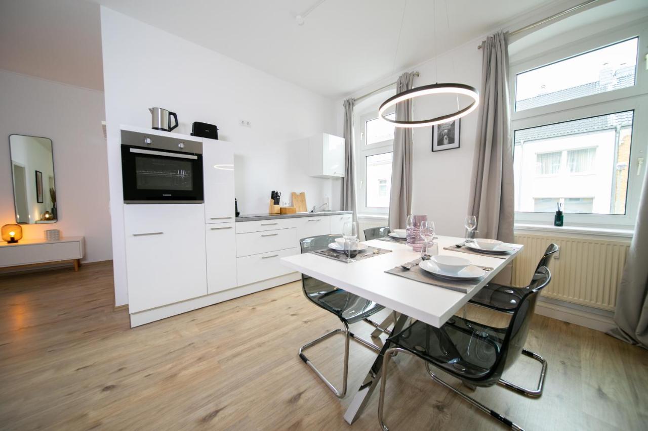 Favorite Stays - Suite And More - Kitchen Neuss Exterior foto